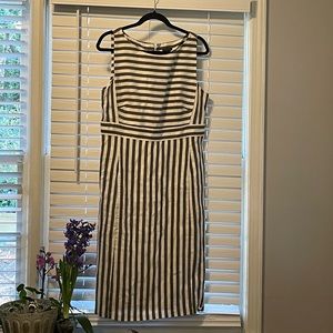 Beautiful striped linen Ann Taylor midi dress